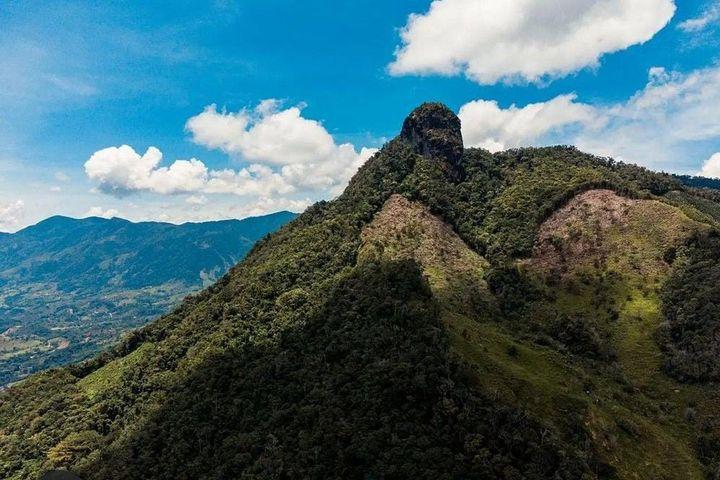 Piedra el Tabor desde Medellín