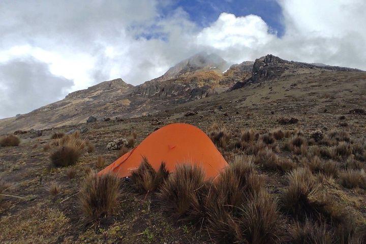 Trekking Attempt to Summit Nevado del Tolima (Dulima) - 4 Days