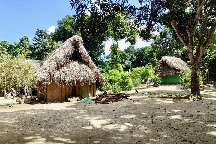 Visita al Asentamiento Indígena Seviaka y Tubing en el Río Palomino
